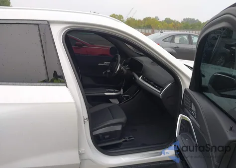 2023 BMW X1 xDrive28I from USA, damaged, VIN WBX73EF05P5X23403